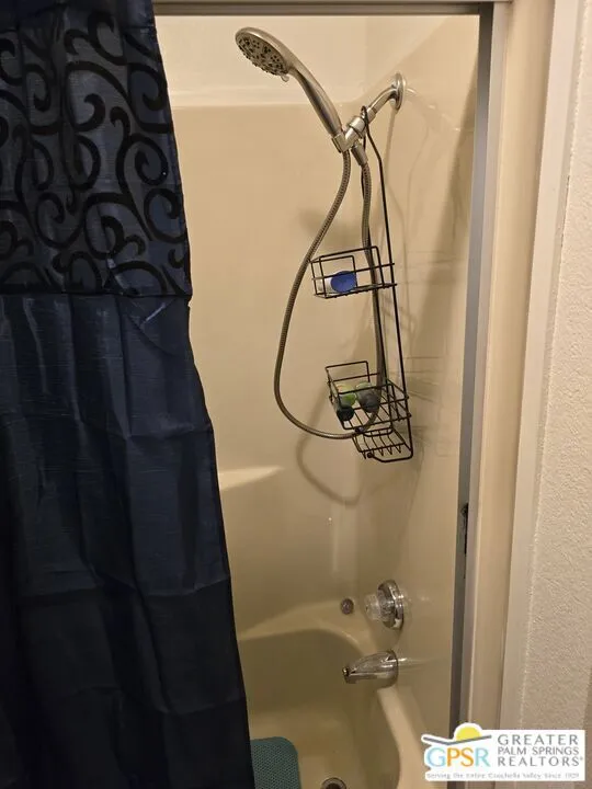 Thousand Palms, California 92276, United States, 3 Bedrooms Bedrooms, ,2 BathroomsBathrooms,Residential,Active,162414