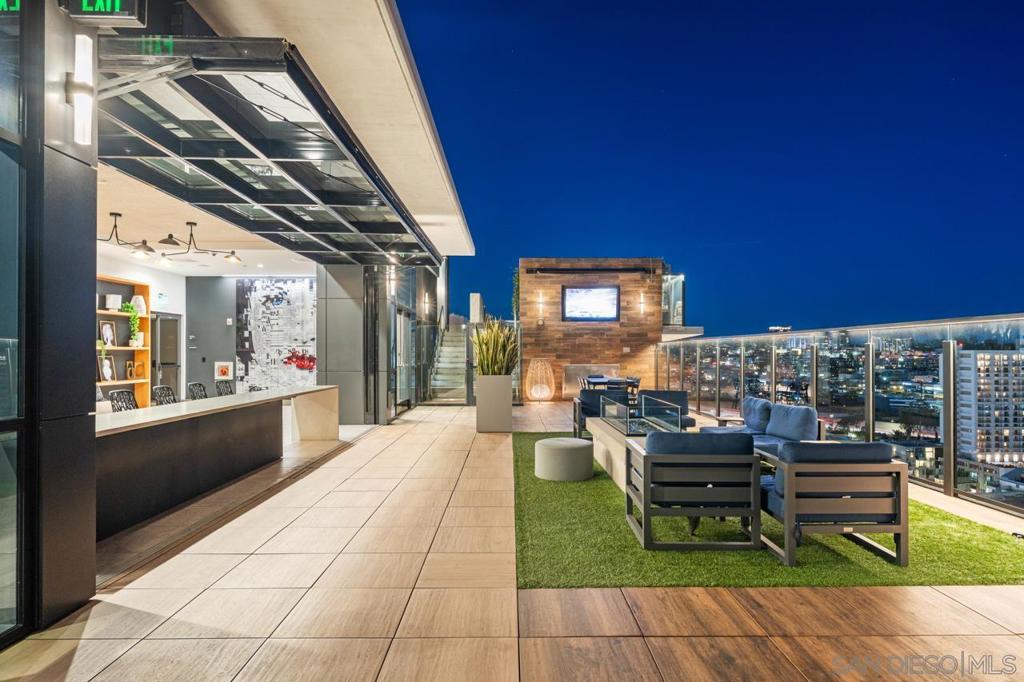 Downtown - Residential Lease