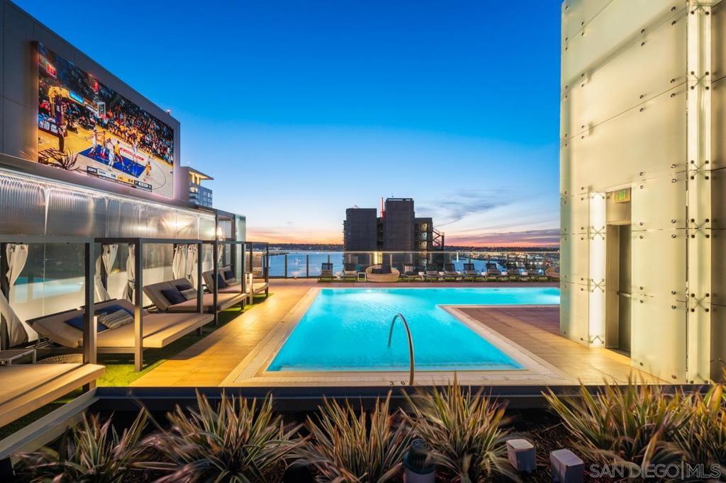 Downtown - Residential Lease
