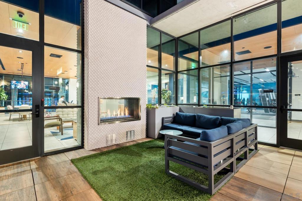 Downtown - Residential Lease