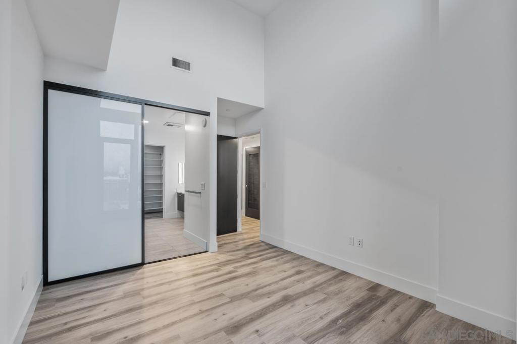 Downtown - Residential Lease