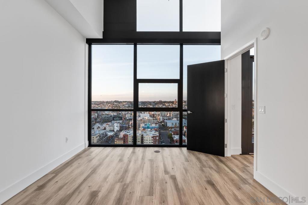 Downtown - Residential Lease