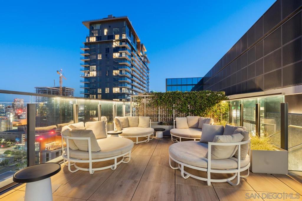 Downtown - Residential Lease