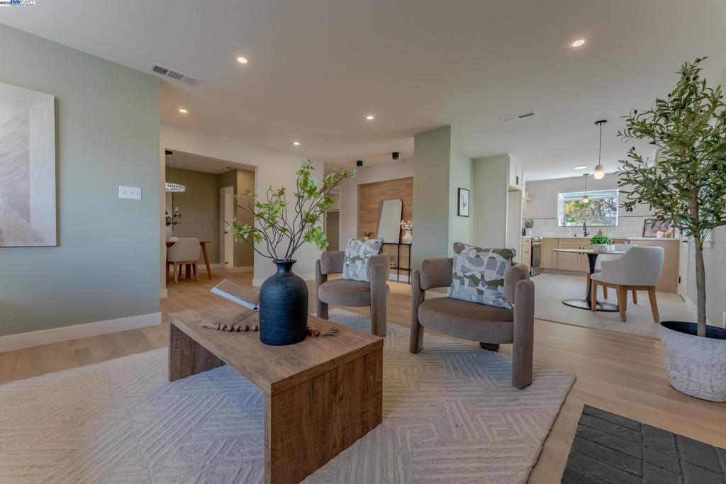 FAIRVIEW - Residential