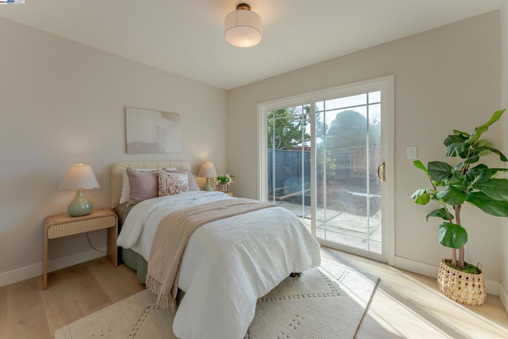 FAIRVIEW - Residential