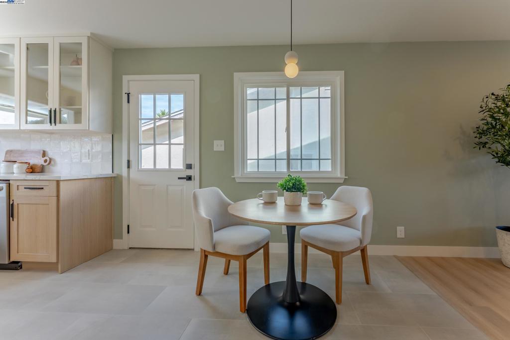 FAIRVIEW - Residential