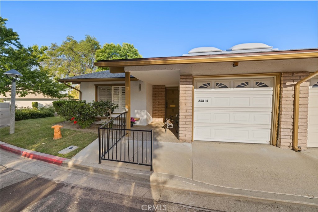 26814 Oak Garden Court