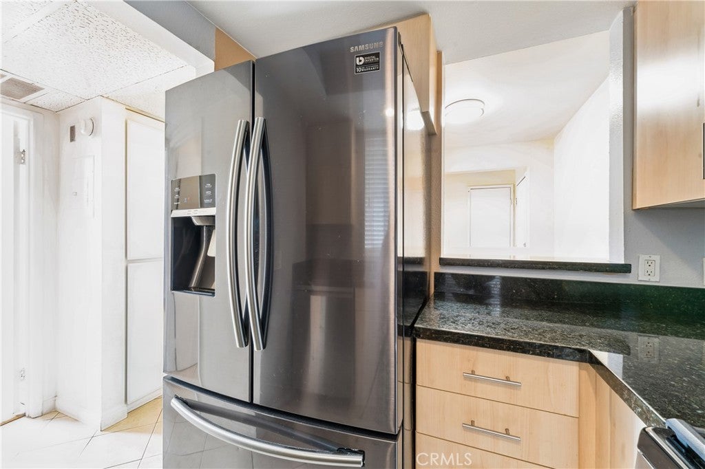 7826 Topanga Canyon 220