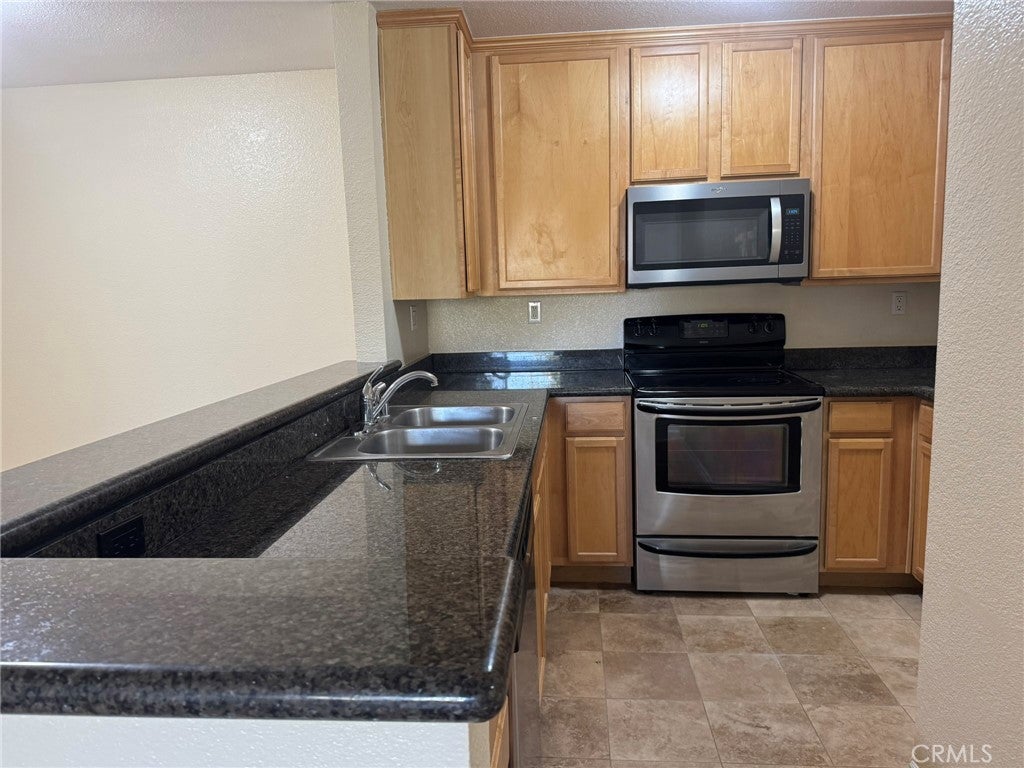 2325 Del Mar Way #106