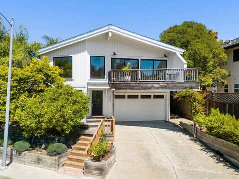 Photo of 234 Wavecrest Avenue, Santa Cruz, CA 95060 (MLS # ML82047654)