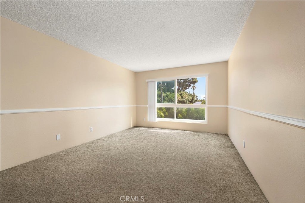5585 E Pacific Coast Highway 354, Long Beach CA 90804