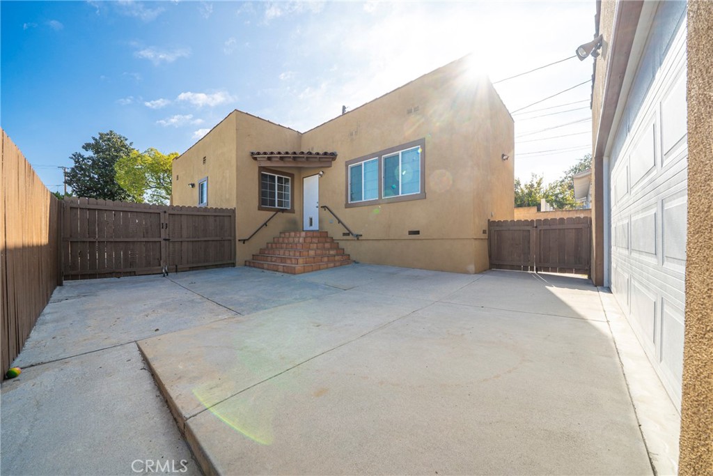 1937 Charnwood Avenue