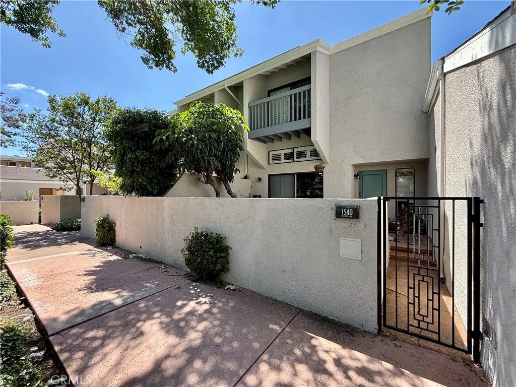 Photo of 1540 Wavertree Ln, Fullerton, CA 92831 (MLS # PW26075538)