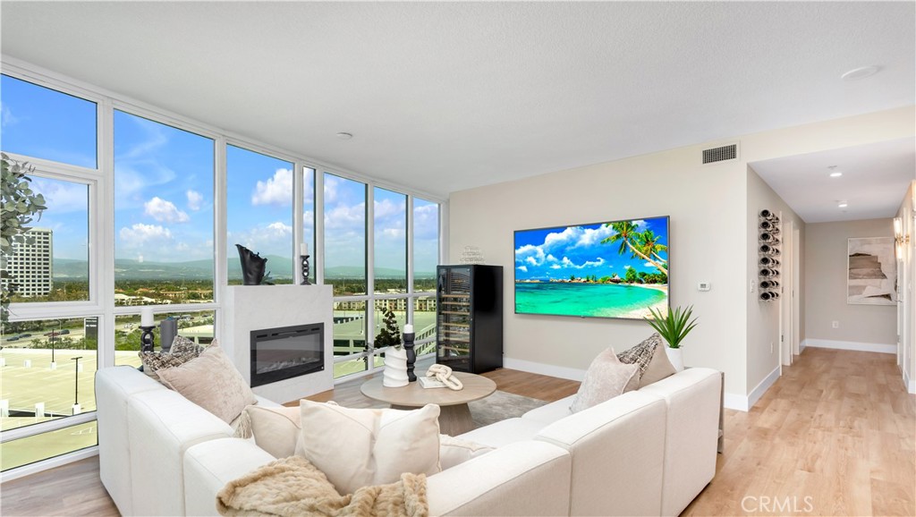 3141 Michelson Drive 1202