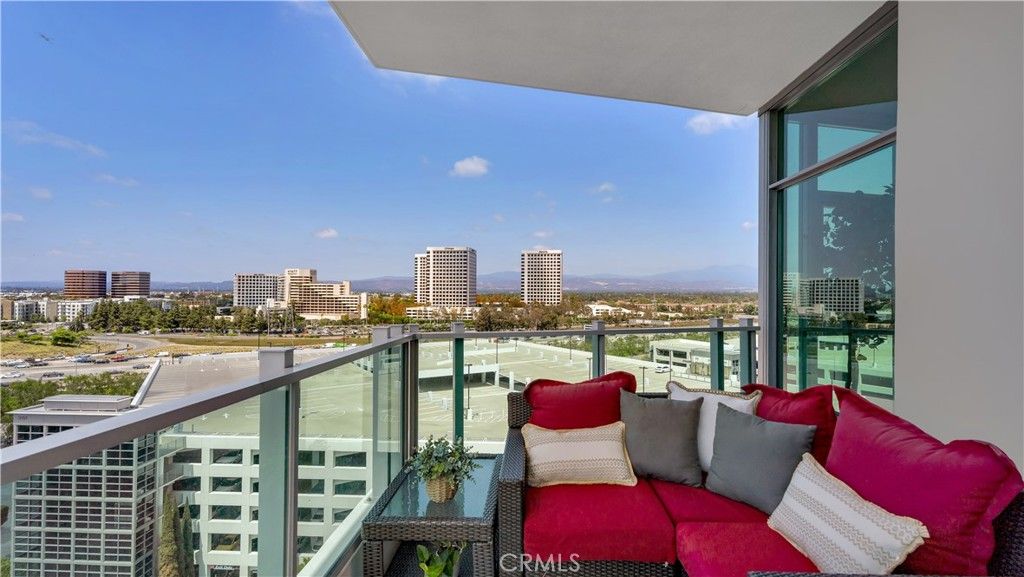 listing image 130726426323596726305