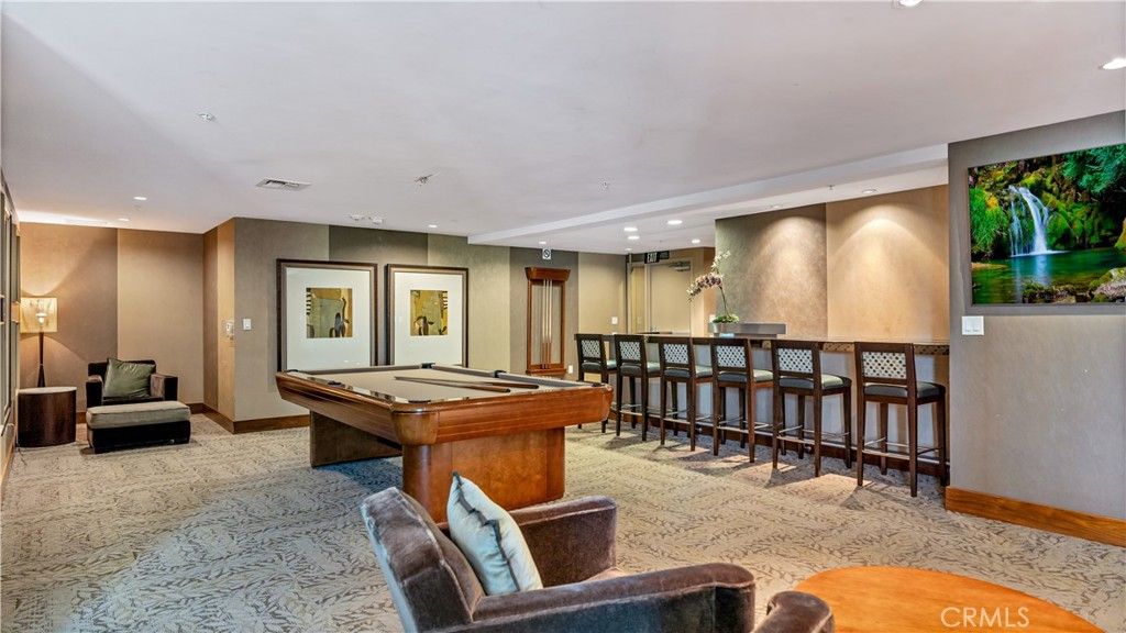 listing image 130728053621015140381