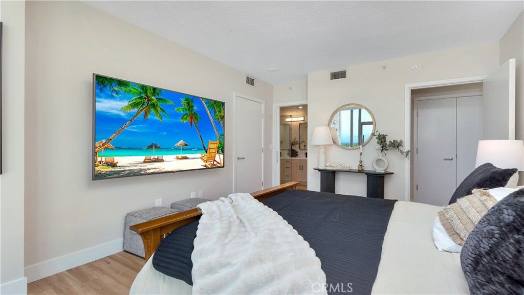 listing image 130722185843413003929