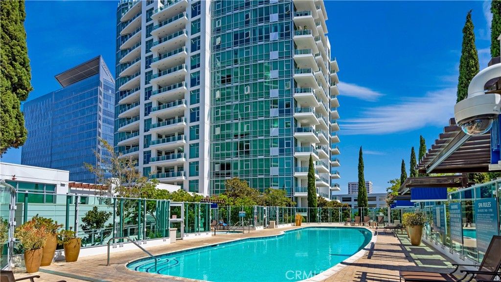 listing image 130720740220483783443