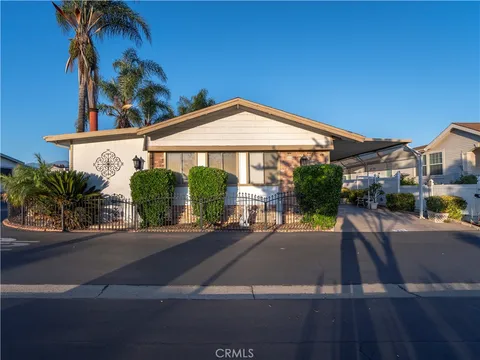 1245 W Cienega Avenue Unit 231, San Dimas, CA 91773 - MLS#: CV25146043