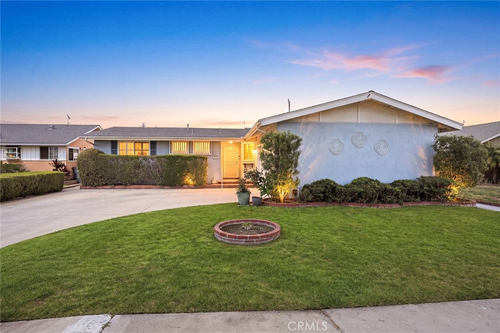 6869 San Bruno Drive
