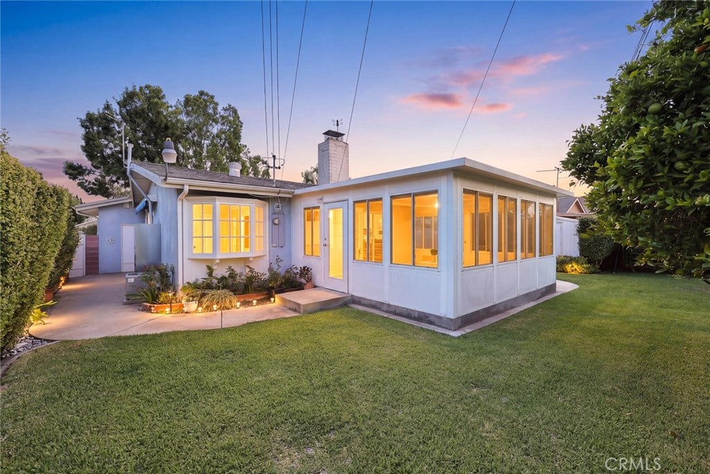 6869 San Bruno Drive