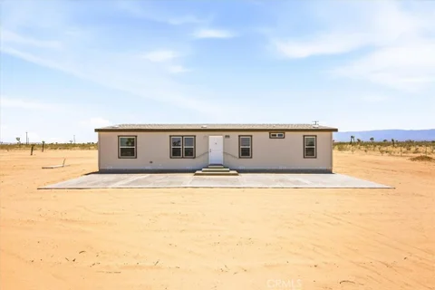 MLS: TR26150516