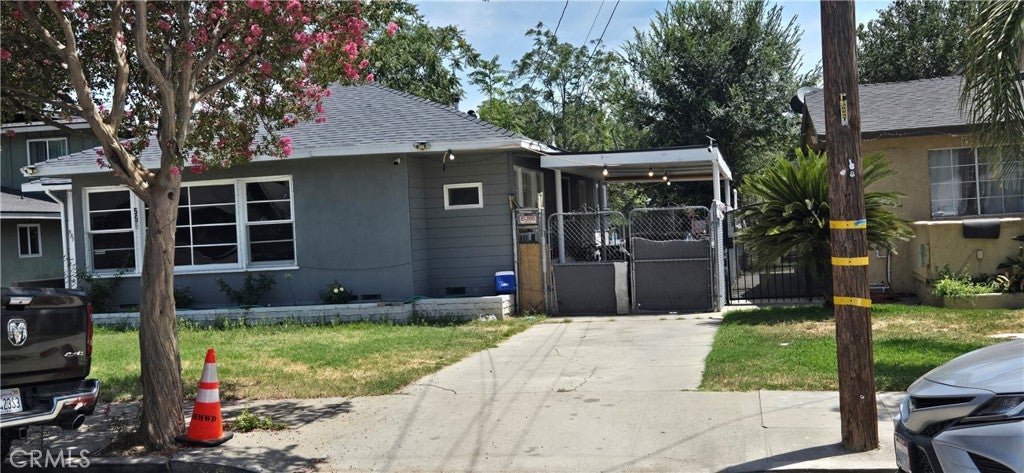 559 W 25th