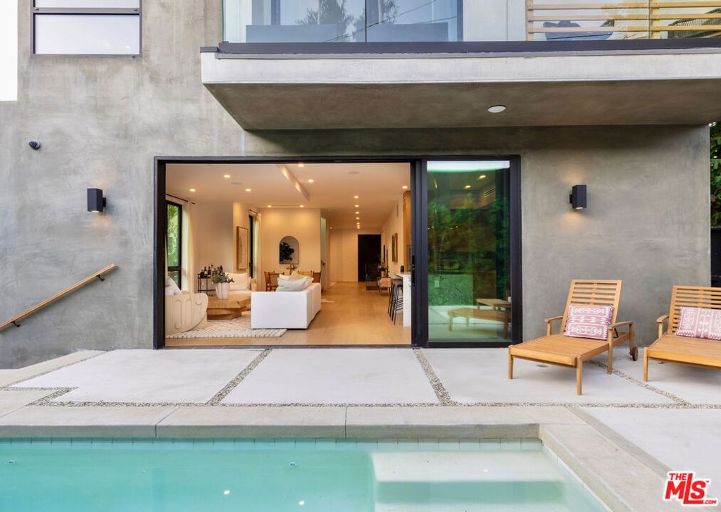 Photo of 9064 Harland Avenue, West Hollywood, CA 90069 (MLS # 25627513)