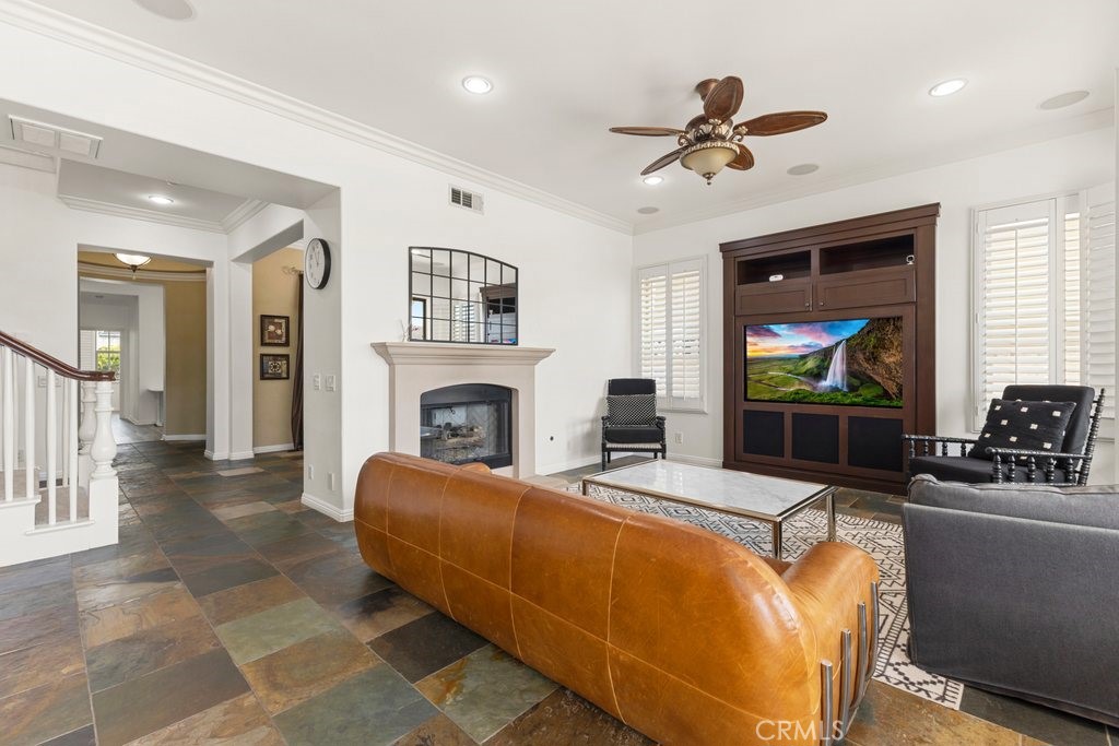 4067 Hoosier Lawn Way