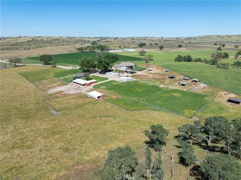 Tiny photo for 5385 Camp 8 Rd, Paso Robles, CA 93446 (MLS # NS26055319)