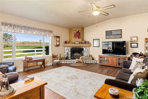 Tiny photo for 5385 Camp 8 Rd, Paso Robles, CA 93446 (MLS # NS26055319)