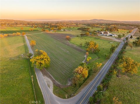 Tiny photo for 5385 Camp 8 Rd, Paso Robles, CA 93446 (MLS # NS26055319)