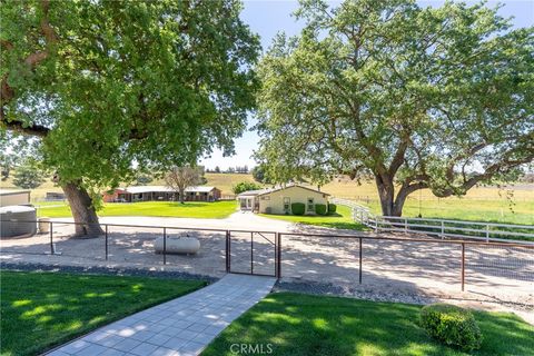 Tiny photo for 5385 Camp 8 Rd, Paso Robles, CA 93446 (MLS # NS26055319)