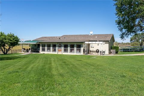 Tiny photo for 5385 Camp 8 Rd, Paso Robles, CA 93446 (MLS # NS26055319)