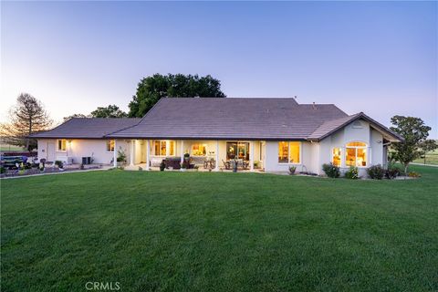 Tiny photo for 5385 Camp 8 Rd, Paso Robles, CA 93446 (MLS # NS26055319)