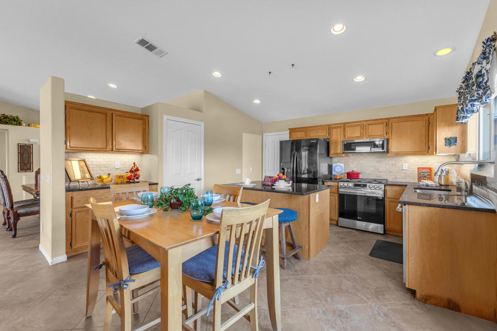 83480 Firecliff Court Court