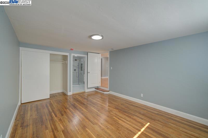 DAVIS EAST - Residential