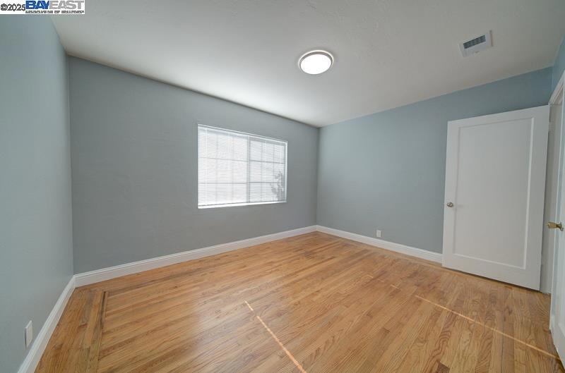 DAVIS EAST - Residential