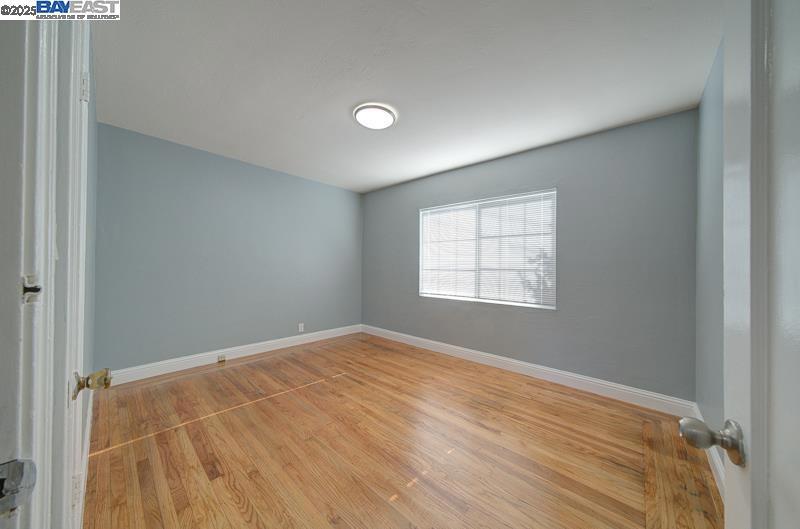 DAVIS EAST - Residential