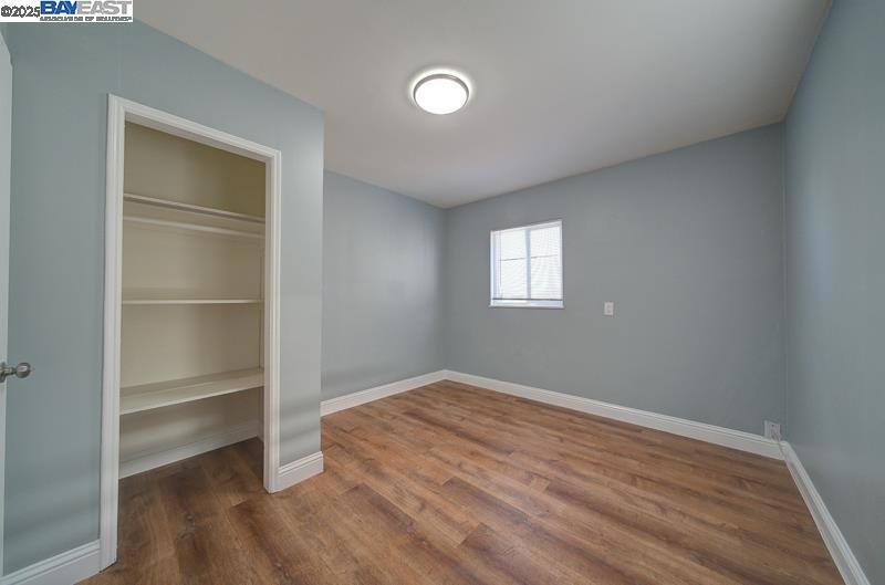 DAVIS EAST - Residential