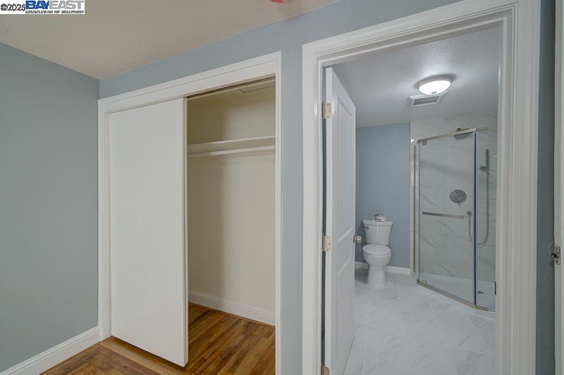 DAVIS EAST - Residential