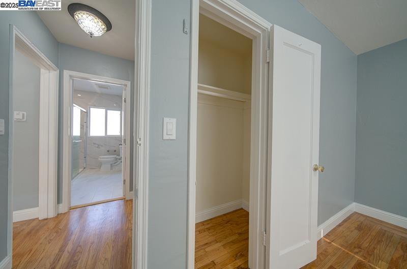 DAVIS EAST - Residential