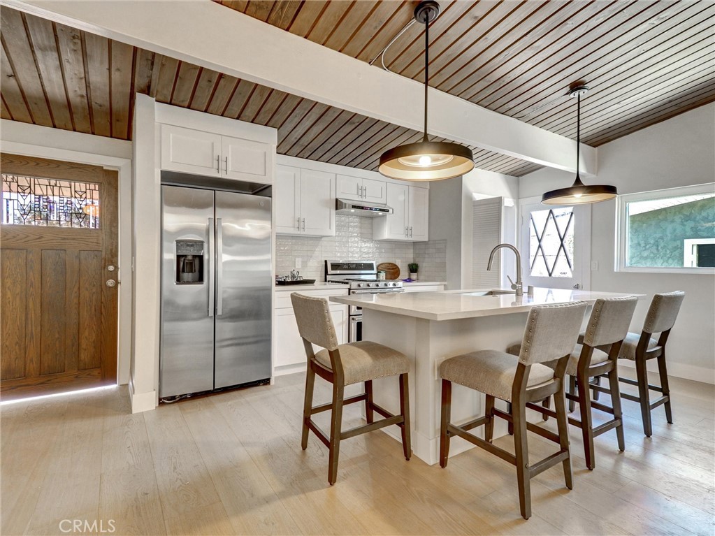 2310 W 169th Place