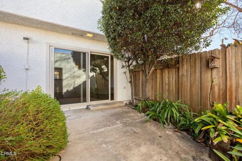 Tiny photo for 2923 Kelp Lane, Oxnard, CA 93035 (MLS # V1-34041)