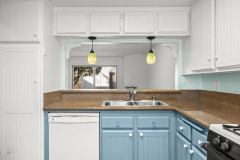 Tiny photo for 2923 Kelp Lane, Oxnard, CA 93035 (MLS # V1-34041)