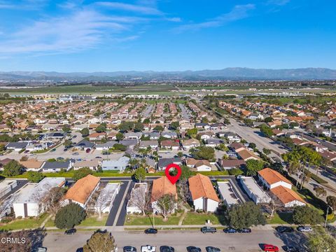 Tiny photo for 2923 Kelp Lane, Oxnard, CA 93035 (MLS # V1-34041)