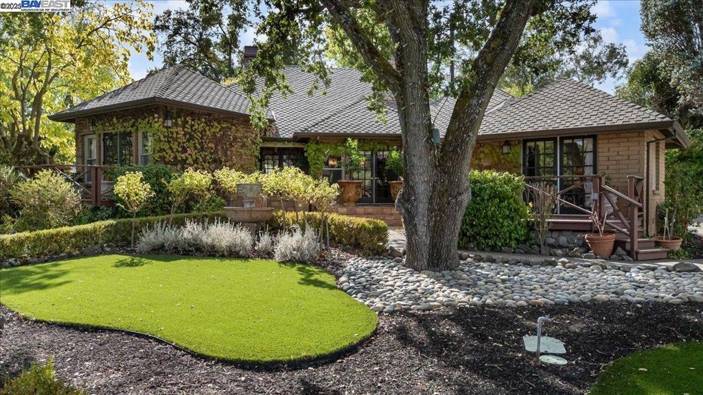 DANVILLE - Residential