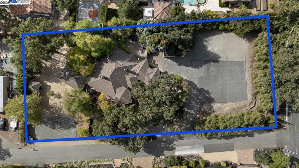 DANVILLE - Residential