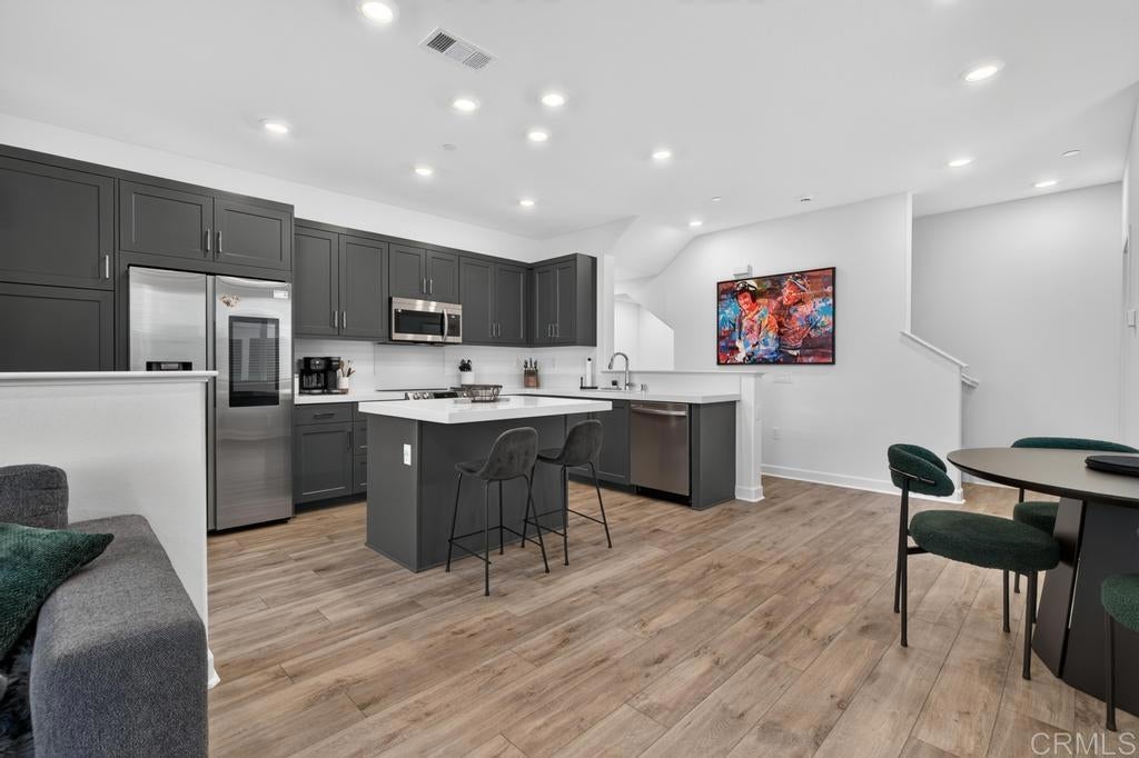 824 Makani Street