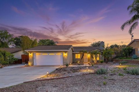 3529 La Mirada Dr San Marcos CA 92078